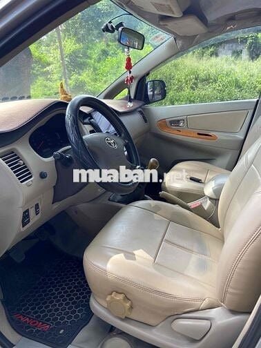 Toyota Innova 2008 G - 86000 km