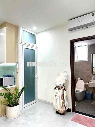 Cho thuê 2PN giá tốt tại CC Sunrise Riverisde, cách RMIT 5 phút đi xe
