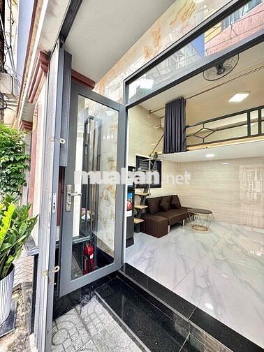 CHO THUÊ PHÒNG TRỆT MẶT TIỀN DUPLEX RỘNG THOÁNG MÁT GẦN SÂN BAY