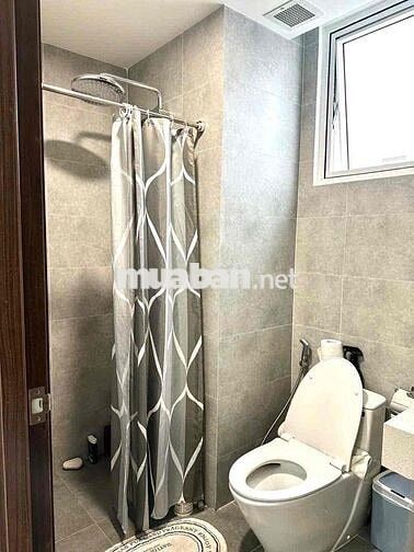 Cho thuê 2PN giá tốt tại CC Sunrise Riverisde, cách RMIT 5 phút đi xe