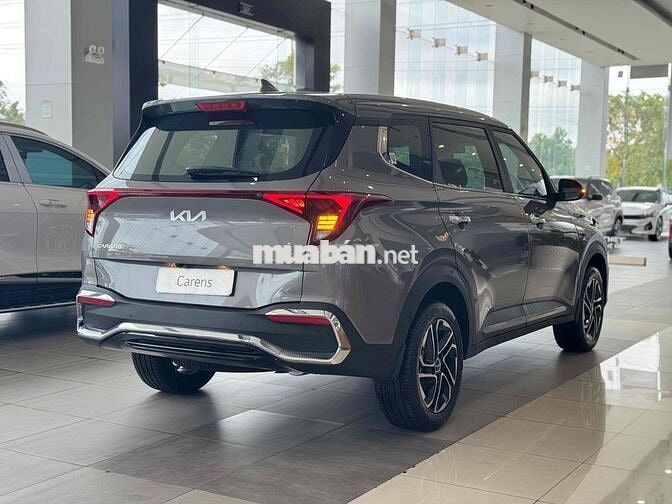 KIA CARENS 2025 7 CHỖ TRẢ TRƯỚC 180TRIỆU NHẬN XE
