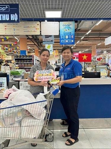 NÓNG CẦN TUYỂN NHÂN VIÊN TRỰC QUẦY, TẠP VỤ 