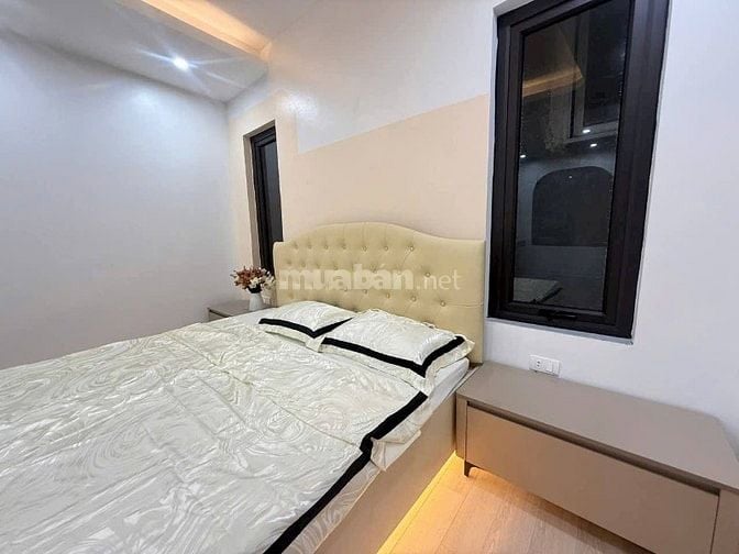 Nhà Đẹp Ngõ Linh Quang, Đống Đa 31m, 5 tầng, mt 4m, giá 9.3 tỷ.