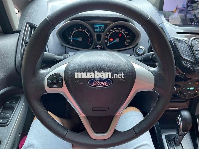 Ford EcoSport 2015 1.5L Titanium AT - 105000 km