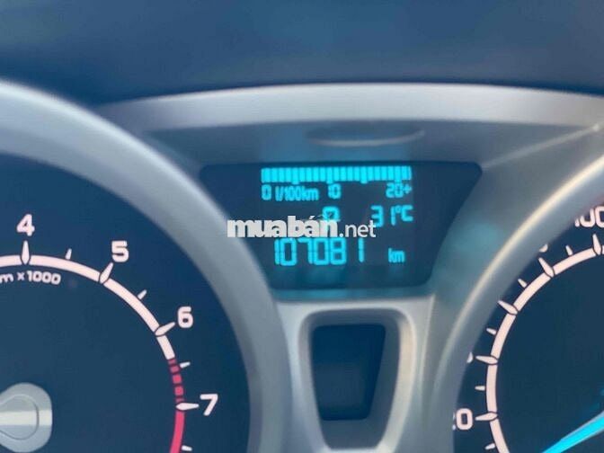 Ford EcoSport 2015 1.5L Titanium AT - 105000 km