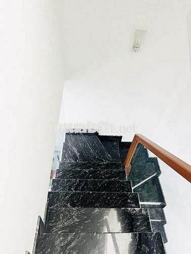 SIÊU PHẨM NHÀ ĐẸP 3 TẦNG, 3PN, NGUYỄN VĂN CÔNG, P3 GV, CHỈ 5.150 TỶ TL