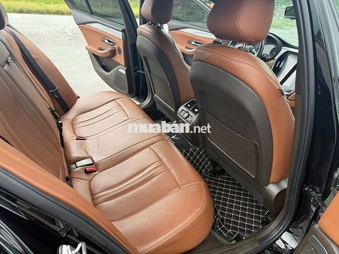 Cần bán xe gia đình đang sử dụng
