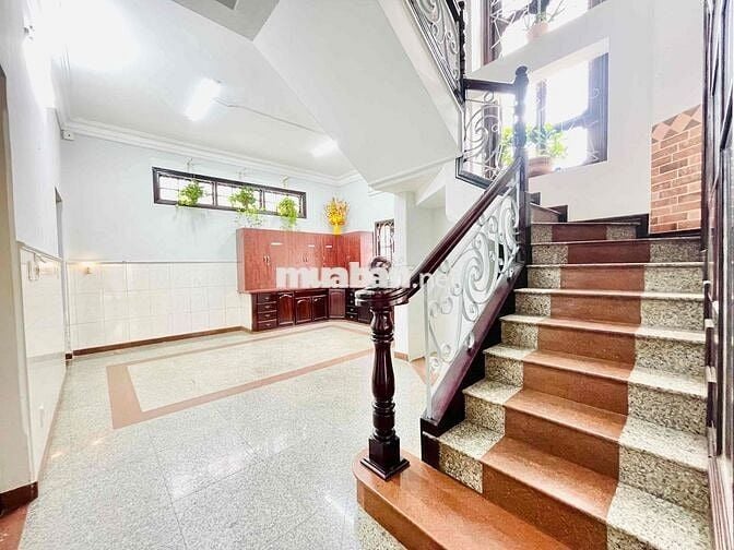 SIÊU PHẨM GÓC 2 MẶT TIỀN HOÀNG DƯ KHƯƠNG (9x20) 4 TẦNG GIÁ THUÊ TỐT