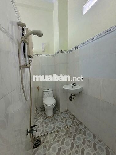 Nhà 6,5 triệu 3 phòng ngủ gần Đại lộ Hoà Bình Cần Thơ