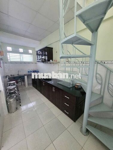 Nhà 6,5 triệu 3 phòng ngủ gần Đại lộ Hoà Bình Cần Thơ