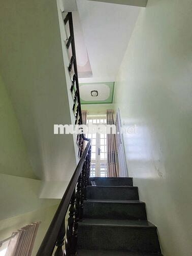 Nhà 6,5 triệu 3 phòng ngủ gần Đại lộ Hoà Bình Cần Thơ
