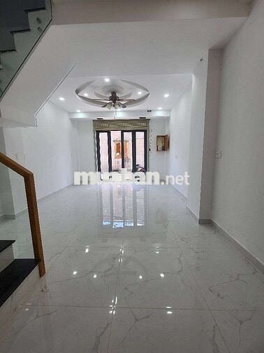 BÁN NHÀ Q12 - 2 TẦNG - XE TÃI THÔNG - GIÁ CỰC TỐT