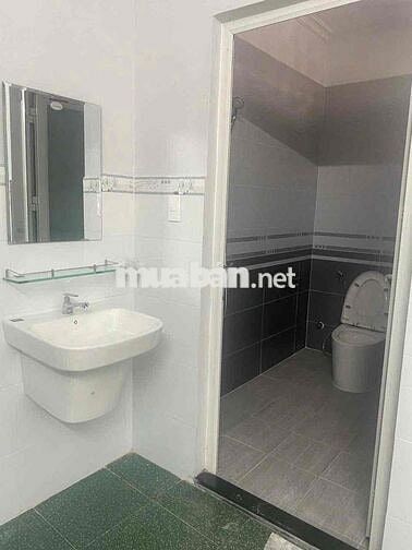 Phòng Trọ Cho Thuê Quận 12 ( ngay cầu vượt quang trung)