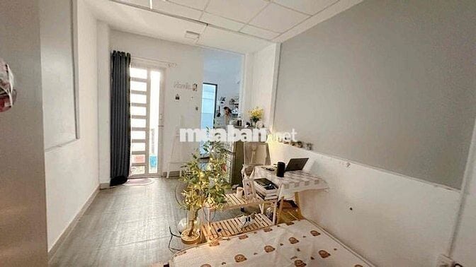 🌳CHO THUÊ CĂN HỘ TÁCH BẾP BAN CÔNG GIÁ RẺ GIÁP Q3 GẦN CV HOÀNG VĂN THỤ