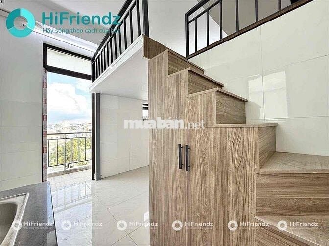CHO THUÊ PHÒNG CÓ GÁC MỚI- BAN CÔNG GẦN CÔNG VIÊN LÀNG HOA
