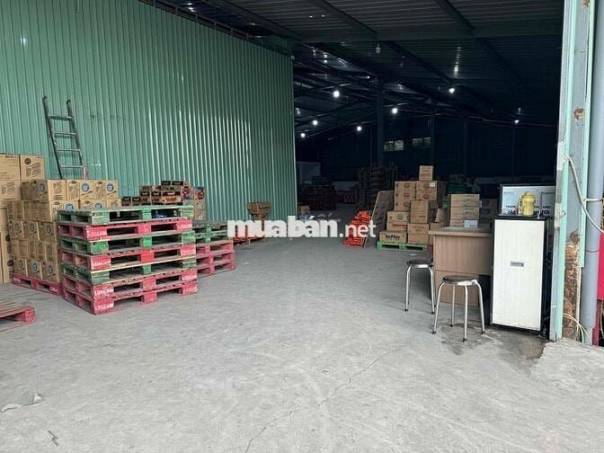cho thuê kho đường Nguyễn Văn Quỳ 400m2 giá 130k/m2
