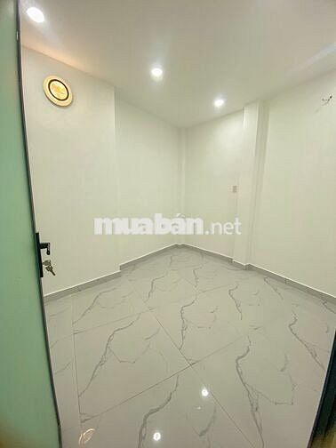 Nhà đẹp Đ.10 -Bình Hưng giá 1 tỷ 370 với DT 36m2, 2PN, 2WC,Sân thượng.