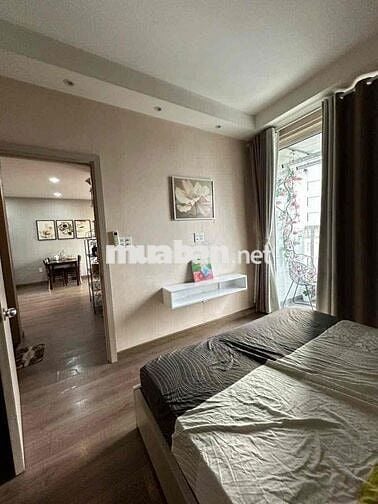 Căn hộ 2 phỏng ngủ 2WC. chung cư Orchard Garden. gần sân bay TSN