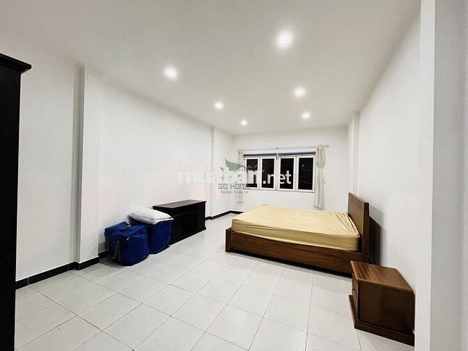 NHÀ  4 PHÒNG NGỦ GIÁ 13 TRIỆU/THÁNG