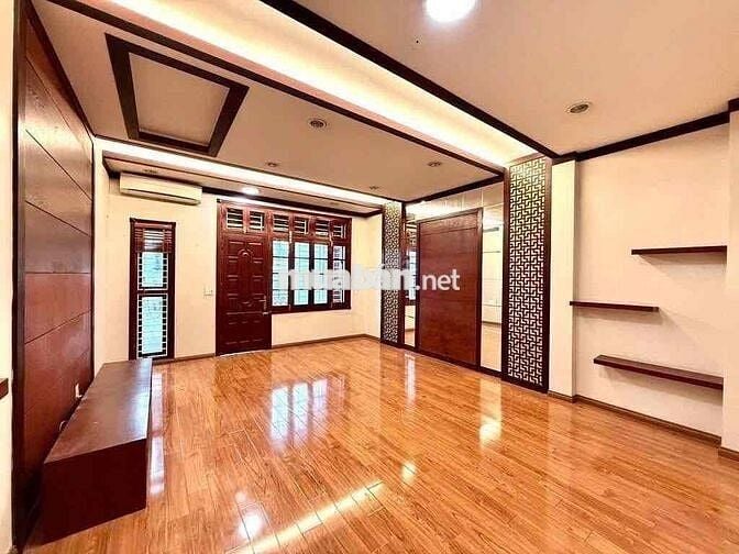 BIỆT THỰ PHÂN LÔ TÂY HỒ - MẶT NGÕ 4 Ô TÔ TRÁNH - NỘI THẤT QUÝ HIẾM - G