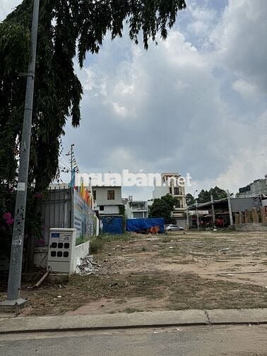 MẶT TIỀN ĐẮC ĐỊA trong KDC CHÁNH NGHĨA=>  d.tích: 5x20(thổ cư 100%