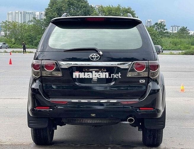 Toyota Fortuner 2015 2.7V 4x4 - 14000 km