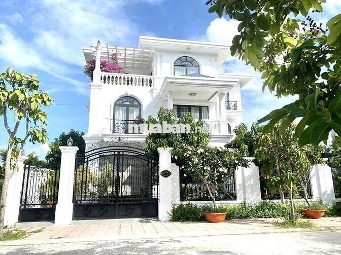 CHO THUÊ VILLA SÂN VƯỜN SÔNG TẮC 5 PHÒNG NGỦ GIÁ 50 TRIỆU