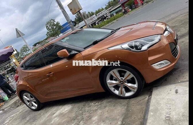 Hyundai Veloster 2011 1.6 GDI AT - 68000 km