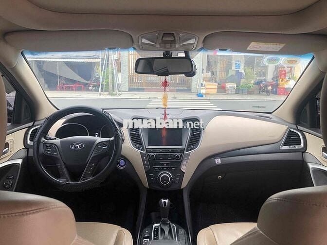 Hyundai Santa Fe 2018 2.4 AT 4 WD - xe đẹp 1 chủ