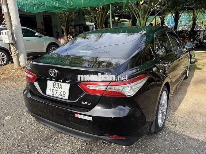 Toyota Camry 2020 2.5Q nhập khẩu nguyên chiếc