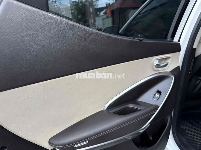 Hyundai Santa Fe 2017 2.4L AWD Full xăng
