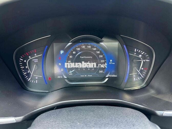 Hyundai Santa Fe 2019 2.2L AT 4WD - 75000 km