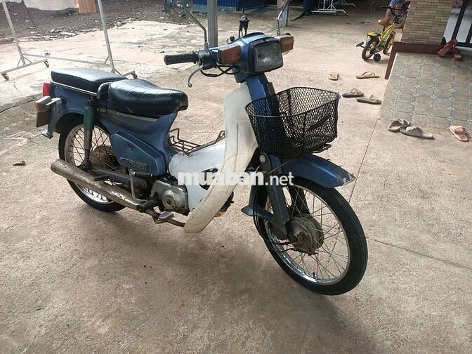 Xe cub 82 để kho ít chạy. Nồi đồng cối đá