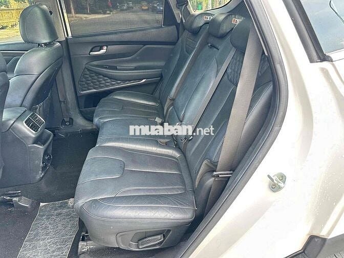 Hyundai Santa Fe 2019 2.2L AT 4WD - 75000 km