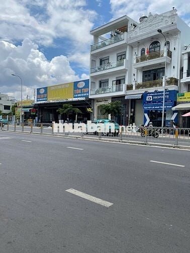 Nhà cho thuê mặt tiền đường Quang trung 6,8x24m 4L thông suốt