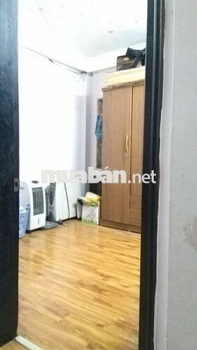 ĐÂY RỒI: Căn 2 ngủ, đường Láng điện giá Nhà nước