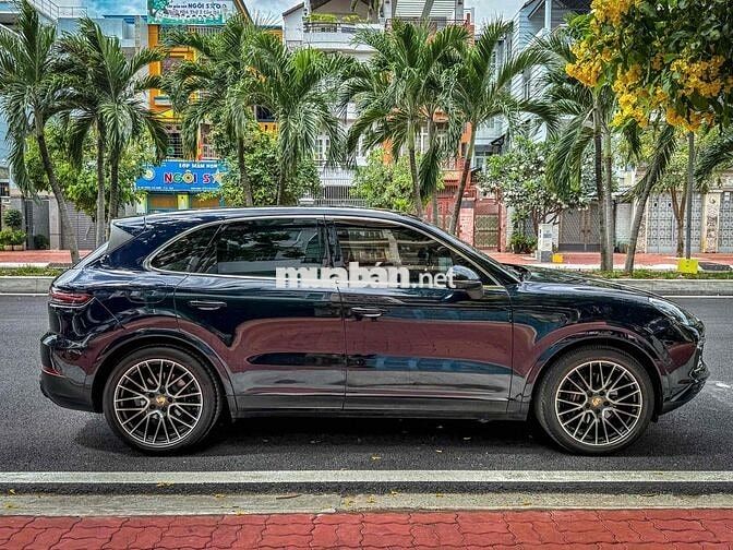Porsche Cayenne 3.0 V6 model 2019 1 chủ