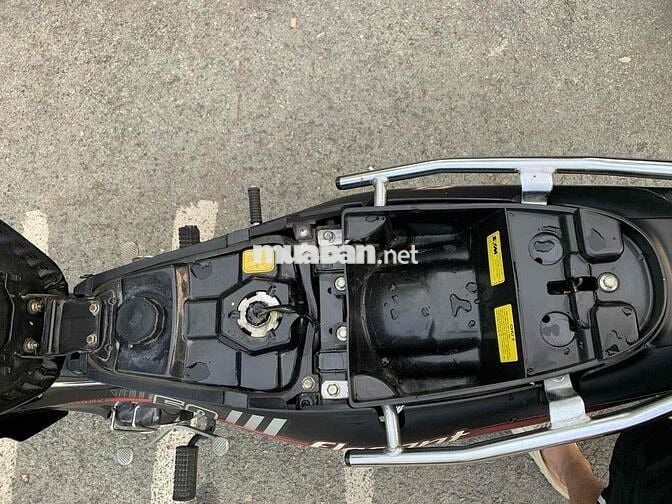 Xe Elegant 50cc chính chủ biển Sg 9 nút zin