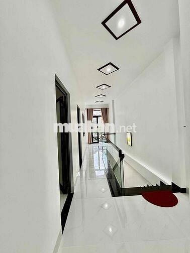 Bán Nhà 2 Tầng Full Nội Thất oto đậu trong sân phan chu trinh giá rẻ