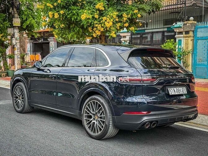 Porsche Cayenne 3.0 V6 model 2019 1 chủ