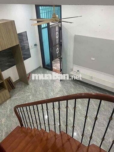 Cho thuê nhà chính chủ , e là chủ nhà luôn ạ, 35m2, 3phòng ngủ,