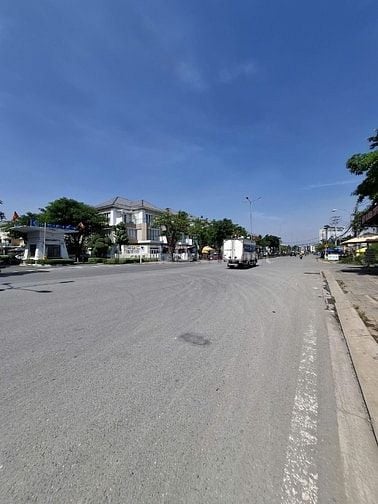 Bán nhà mặt tiền Liên Phường Phước Long B quận 9 giá 25,5 tỷ