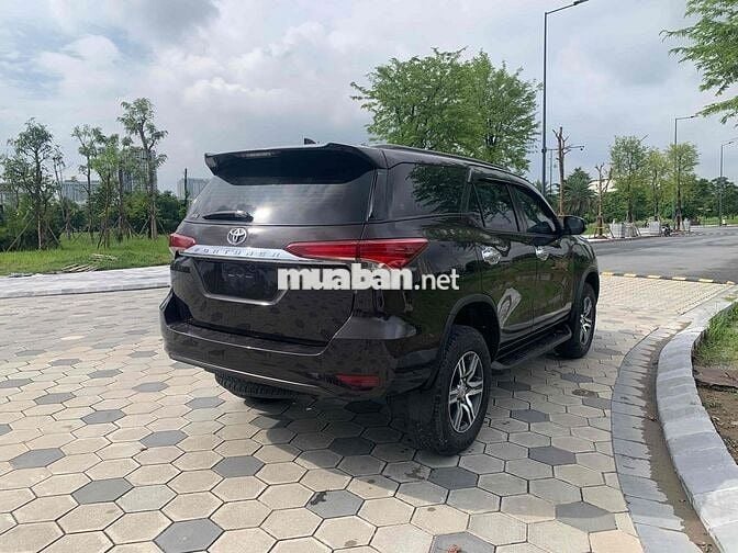 Toyota Fortuner 2018 2.7V 4x2 AT - 190000 km