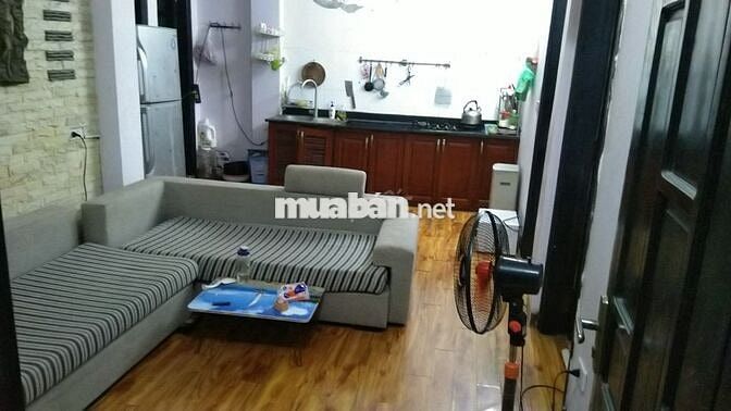 ĐÂY RỒI: Căn 2 ngủ, đường Láng điện giá Nhà nước