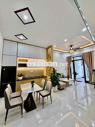Bán Nhà 2 Tầng Full Nội Thất oto đậu trong sân phan chu trinh giá rẻ