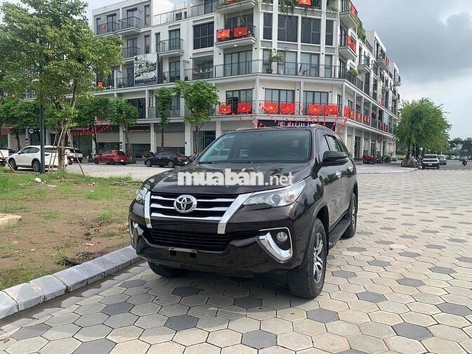 Toyota Fortuner 2018 2.7V 4x2 AT - 190000 km