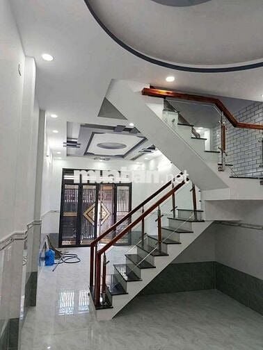 NHÀ Bán 4,5×14 Lầu suốt đẹp __ Đường 6b xã Tân Vĩnh Lộc b Bình Chánh