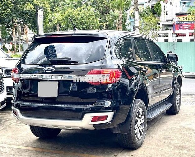 Ford Everest 2020 Trend 2.0L 4x2 AT - 93000 km
