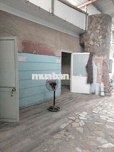 Cho thuê kho xưởng 600m2 , Mặt tiền Tô Ký đường cont 40F chạy 24/24