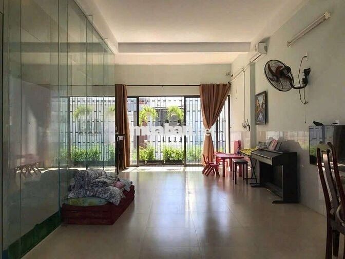 BÁN NHÀ 3 TẦNG 2 MT TRƯỚC SAU PHAN BÔI .